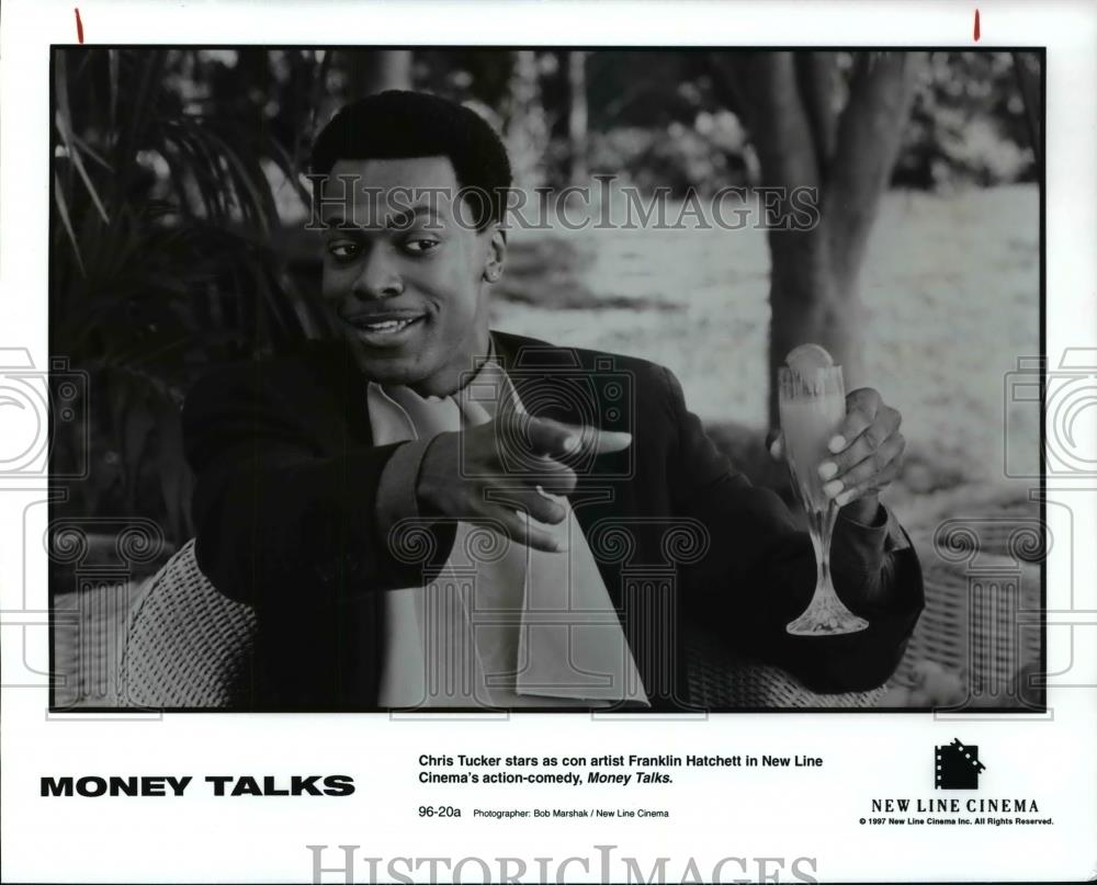 1997 Press Photo Chris Tucker stars as con artist in action-comedy,MONEY TALKS - Historic Images