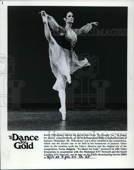 1983 Press Photo Kathy Thibodeaux in Le Corsaire. - cvp99676 - Historic Images