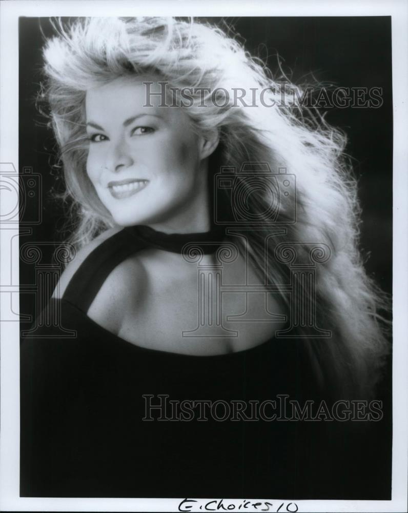 1997 Press Photo Laura Theodore - cvp99687 - Historic Images