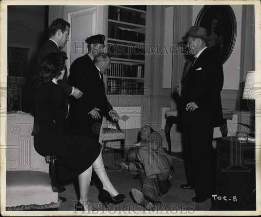 Press Photo Two O'clock Courage play - cvp99799 - Historic Images