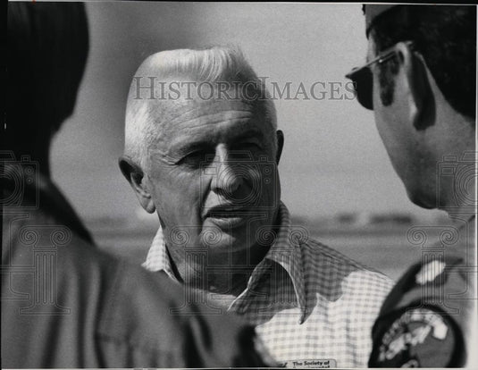 1976 Press Photo Robert Stephens-test pilot - cvp99802 - Historic Images