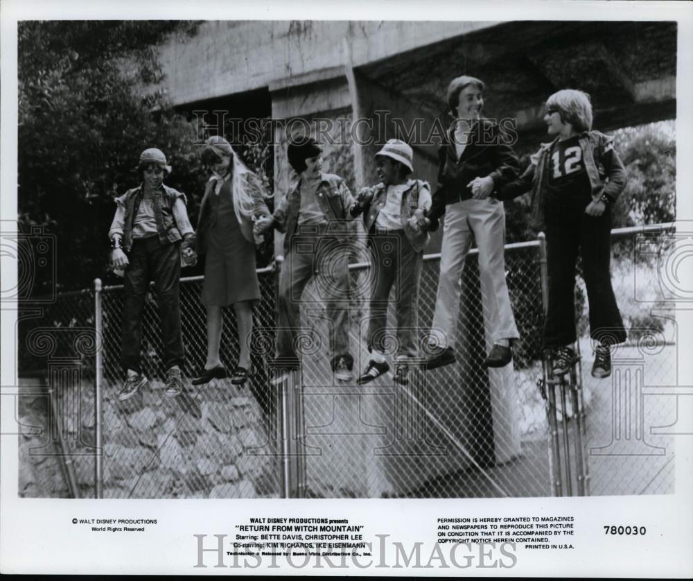 Press Photo Walt Disney Productions presents "Return From Witch Mountain." - Historic Images