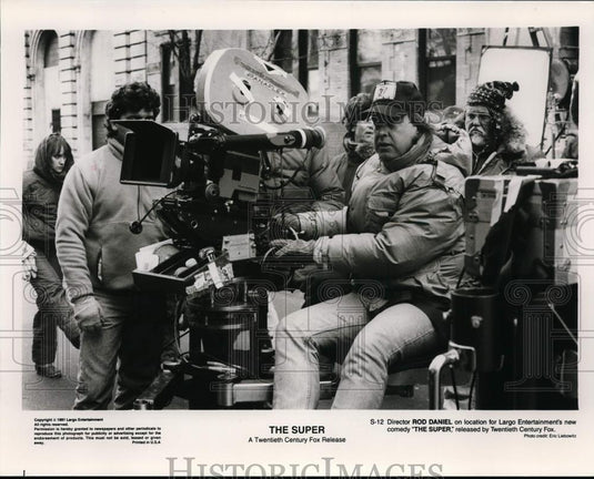 1981 Press Photo Director Rod Daniel on location for The Super. - cvp99848 - Historic Images