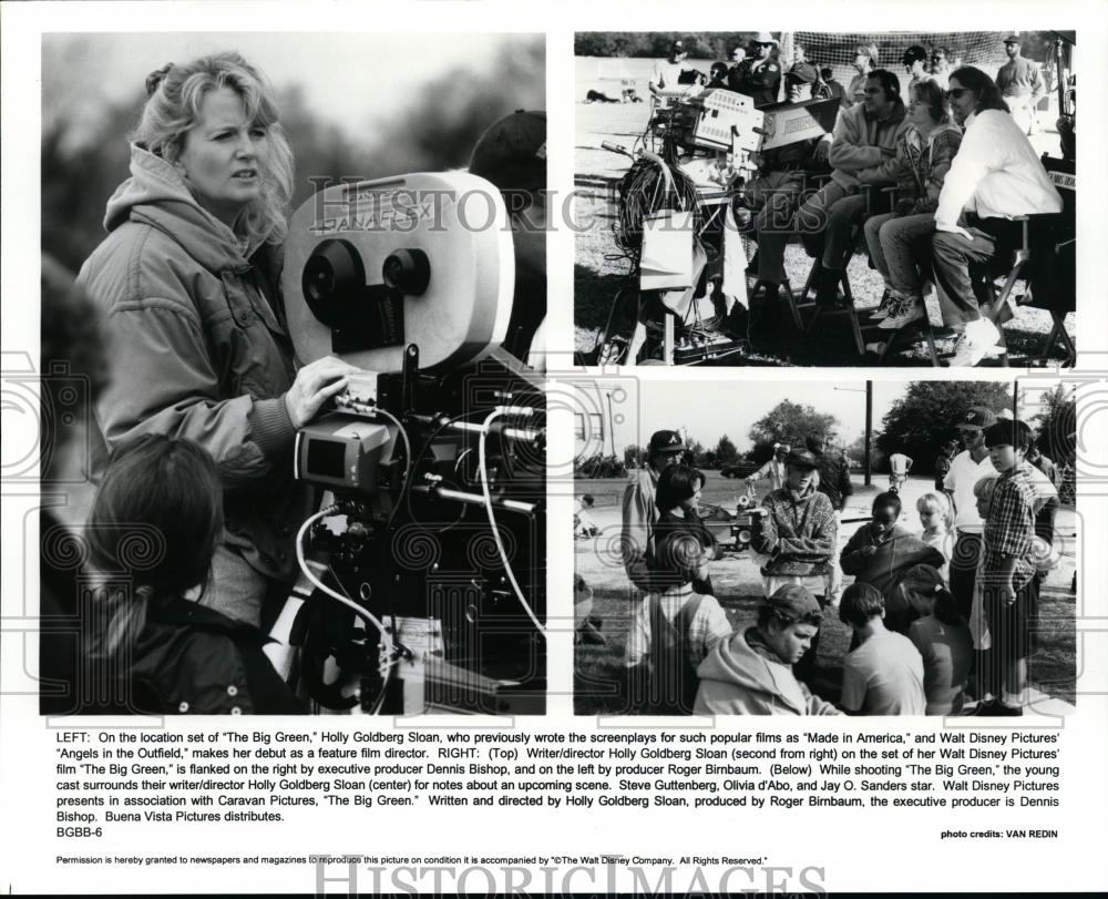 1995 Press Photo Director Holly Goldberg Sloan on set of The Big Green. - Historic Images