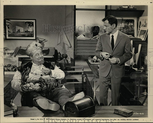 1963 Press Photo Tony Randall and Burt Ives in The Brass Bottle. - cvp99851 - Historic Images