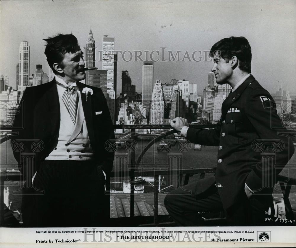1968 Press Photo Kirk Douglas and Alex Cord in The Brotherhood. - cvp99877 - Historic Images