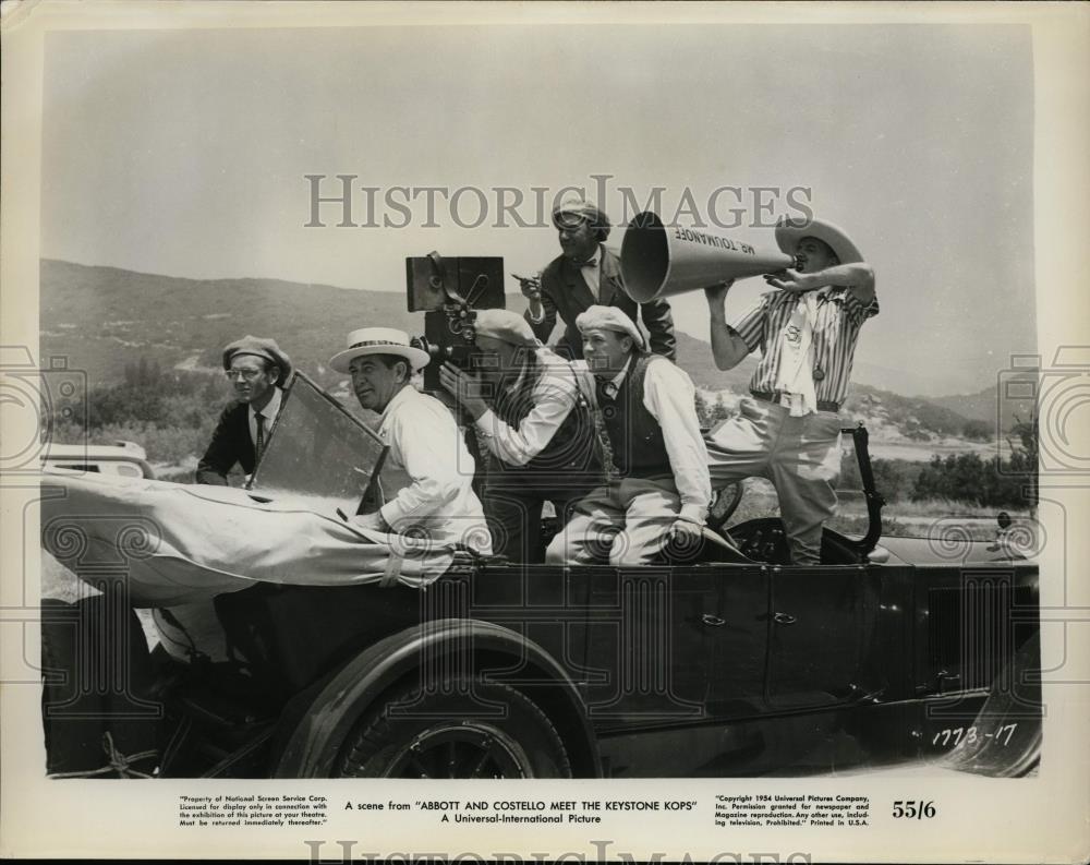 Press Photo A scene from Abbott and Costello Meet The Keystone Kops - cvp99981 - Historic Images