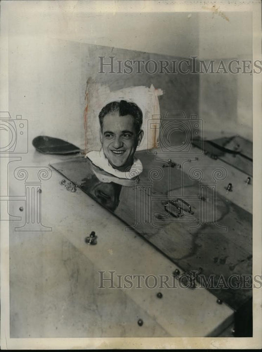 1931 Press Photo Chicago Cubs southpaw pitcher Jesse Petty in sauna - net02802 - Historic Images