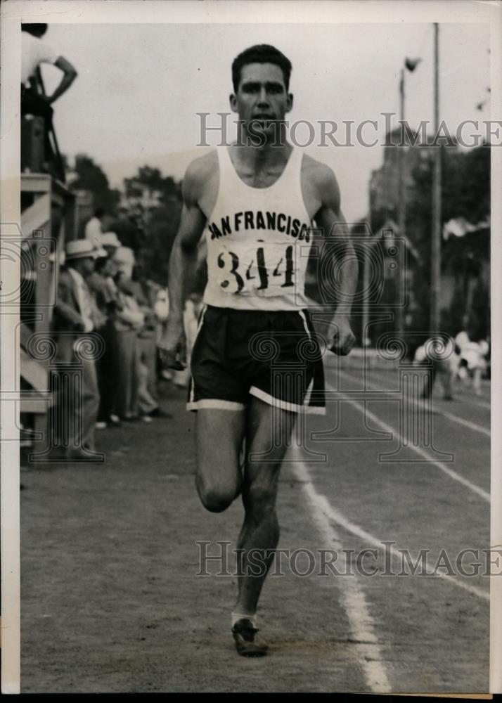 1937 Press Photo Jack Weierhauser sets new meet record at NAAU meet, Milwaukee - Historic Images