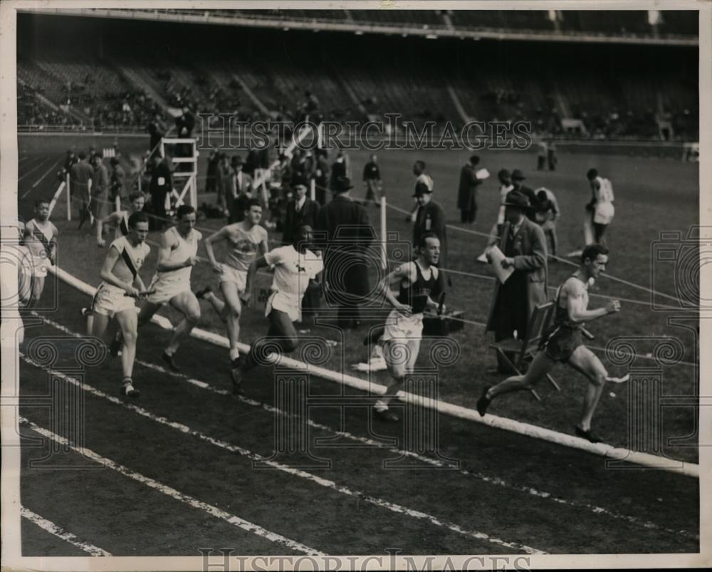 1940 Press Photo Start of Philadelphia Suburban high school one mile relay - Historic Images