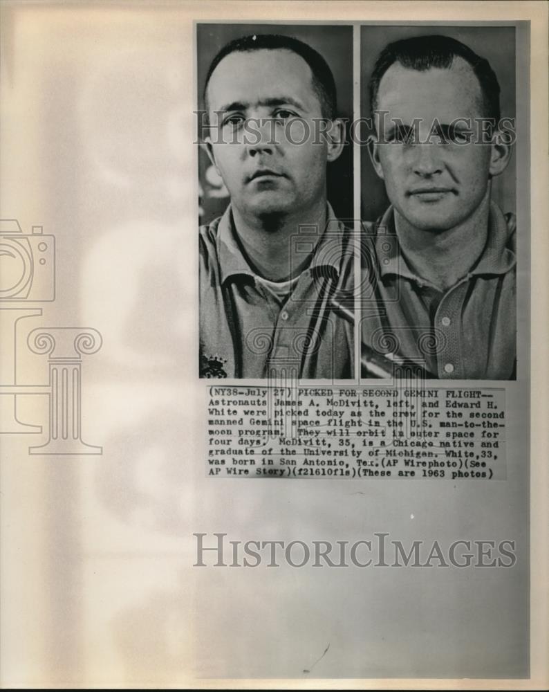 1964 Press Photo Astronauts James A. McDivitt & Edward H. White picked as crew - Historic Images