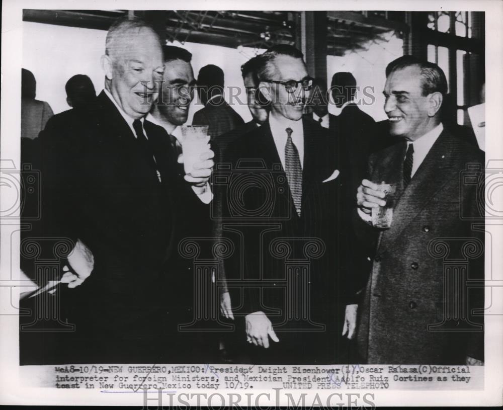 1953 Press Photo Pres.Dwight Eisenhower  with Mexican Pres. Adolfo Ruis Cortines - Historic Images