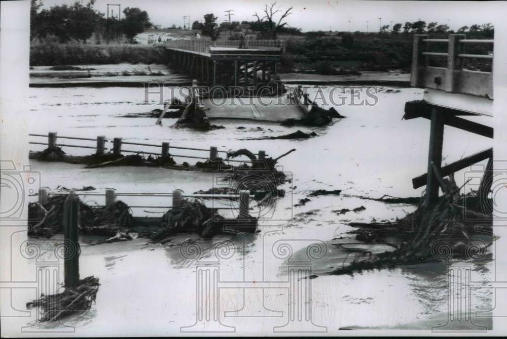 1957 Press Photo South Pease river swelled by heavy downpours - nef11584 - Historic Images