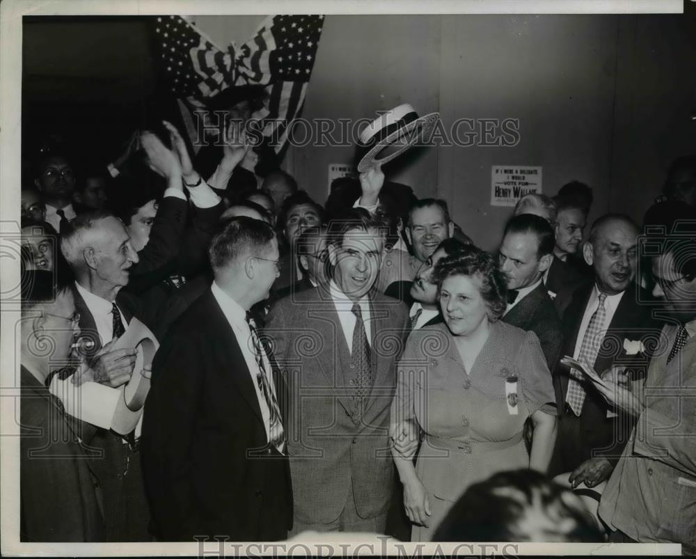 1944 Press Photo Henry A.Wallace with Jake More at Democratic Natl. Convention - Historic Images