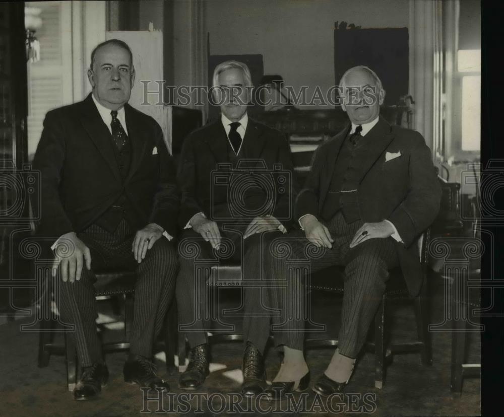 1933 Press Photo Sen. Walsh, Chief Justice Rugg and Sen. Marcus A.Coolidge - Historic Images