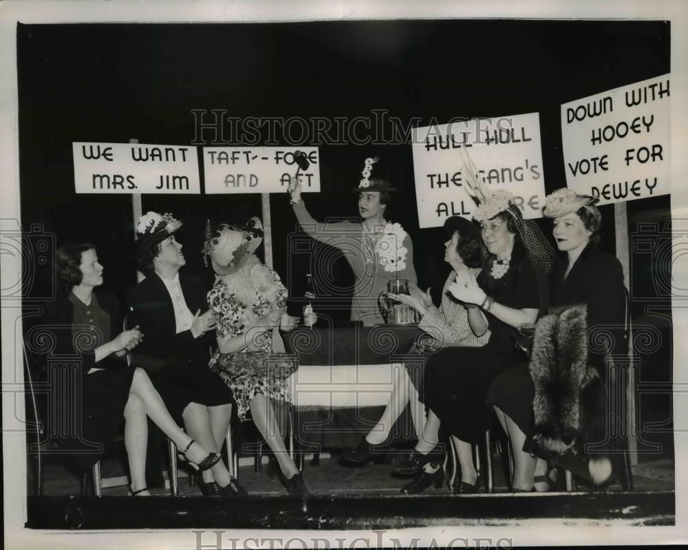 1940 Press Photo Women&#39;s Press Club Stages Annual Party - nef12992 - Historic Images