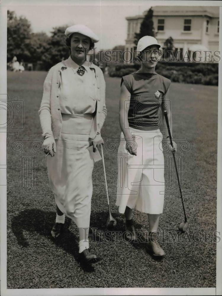 1936 Press Photo Mrs Gerald Gordon, Mrs Elsie Muller McLave at golf - net19208 - Historic Images