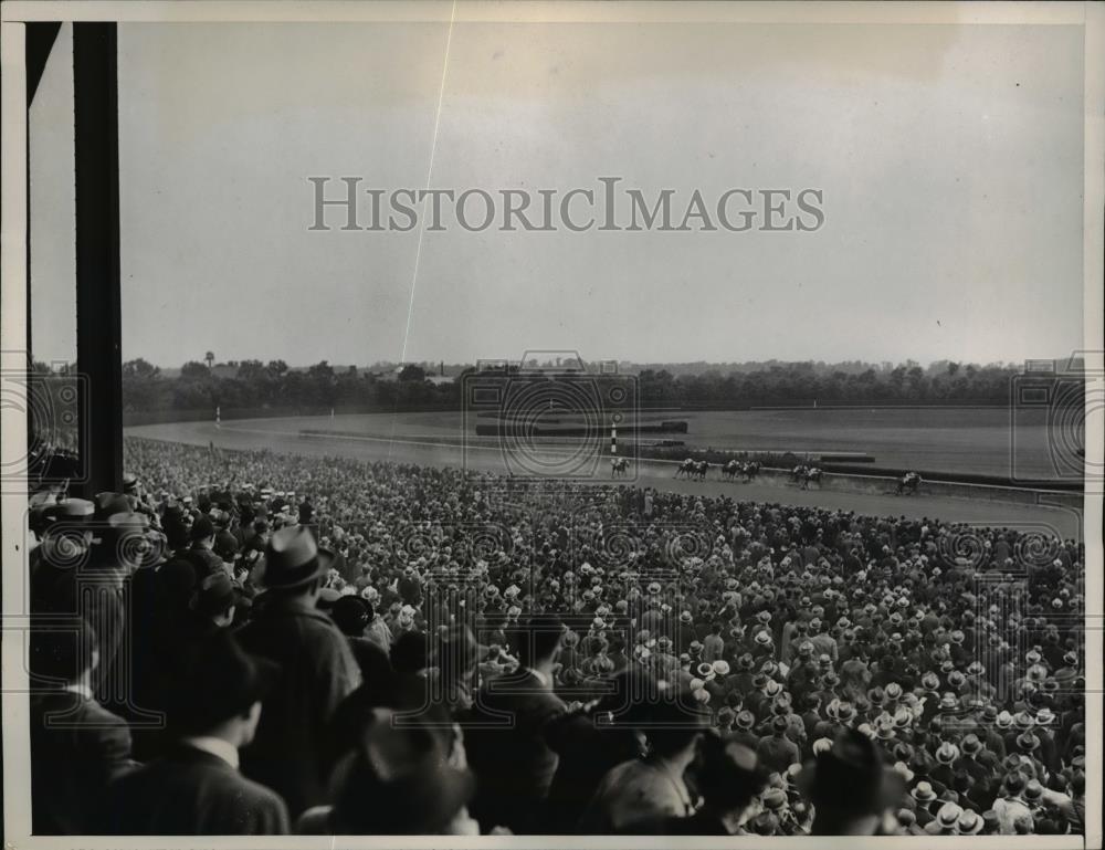 1938 Press Photo Belmont NY race Sunsun wins vs Efface &amp; Play Gold - net19678 - Historic Images