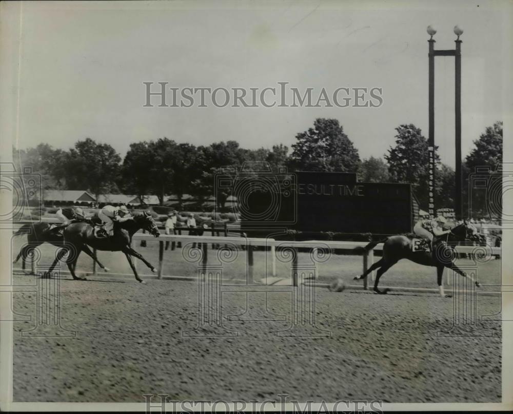 1939 Press Photo J Barba on Coes Fasts eins vs Rapid Way, Port Wales in NY - Historic Images