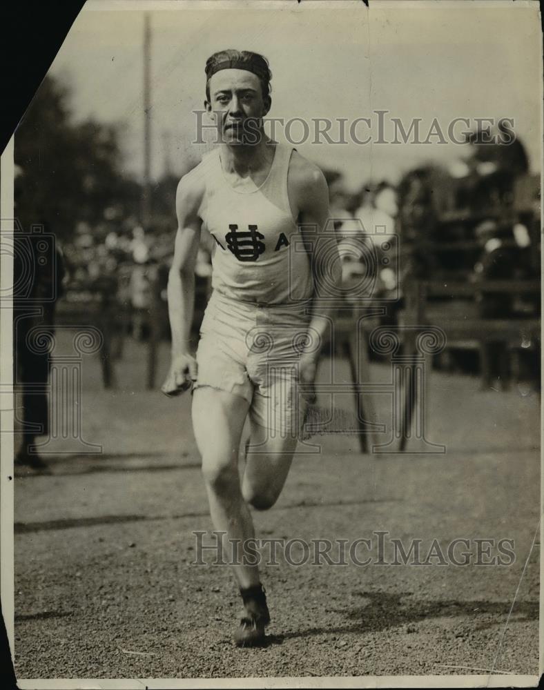 1913 Press Photo Track runner Maurer at practice at track meet - net21467 - Historic Images