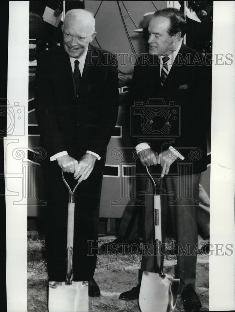 1965 Press Photo Former President Eisenhower breaks ground with Bob Hope. - Historic Images