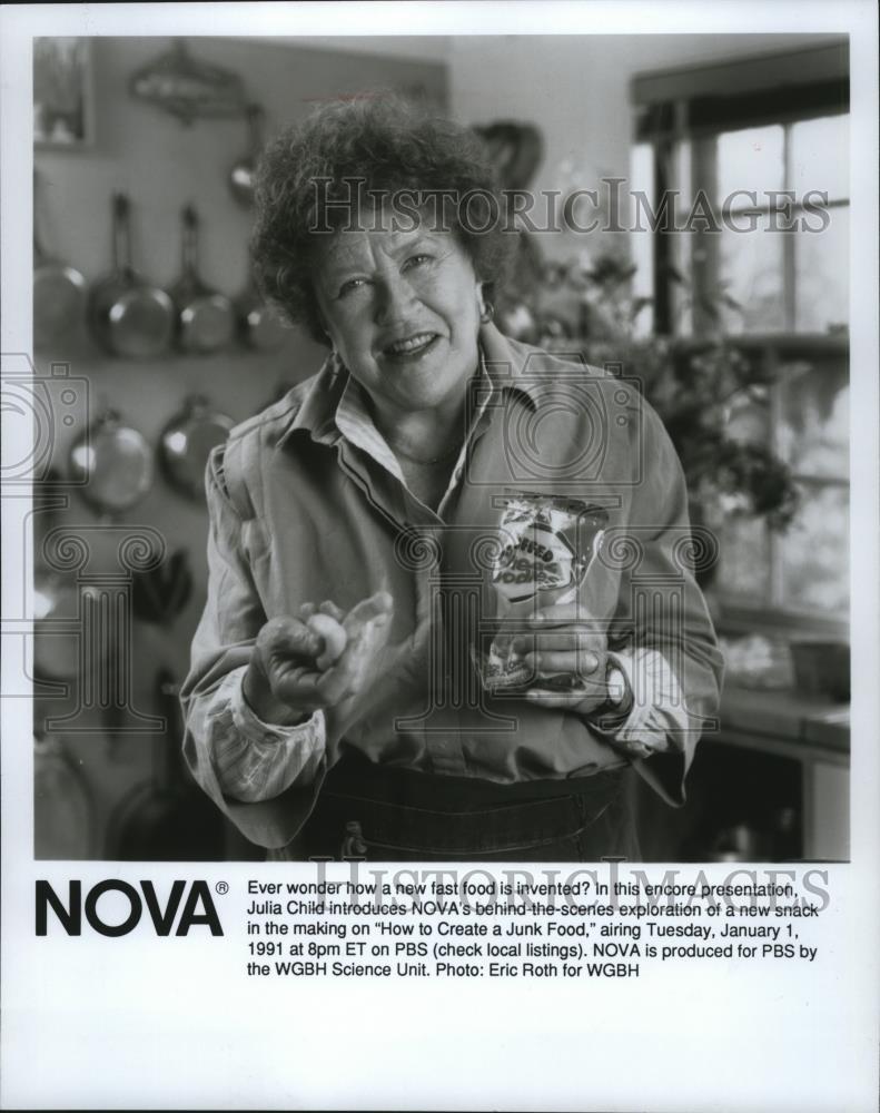 1990 Press Photo Julia Child hosts How to Create a Junk Food, on PBS. - Historic Images