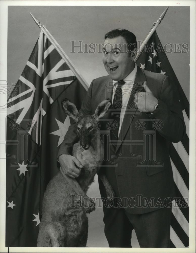 1987 Press Photo Weatherman Willard Scott in Australia for Today show. - Historic Images