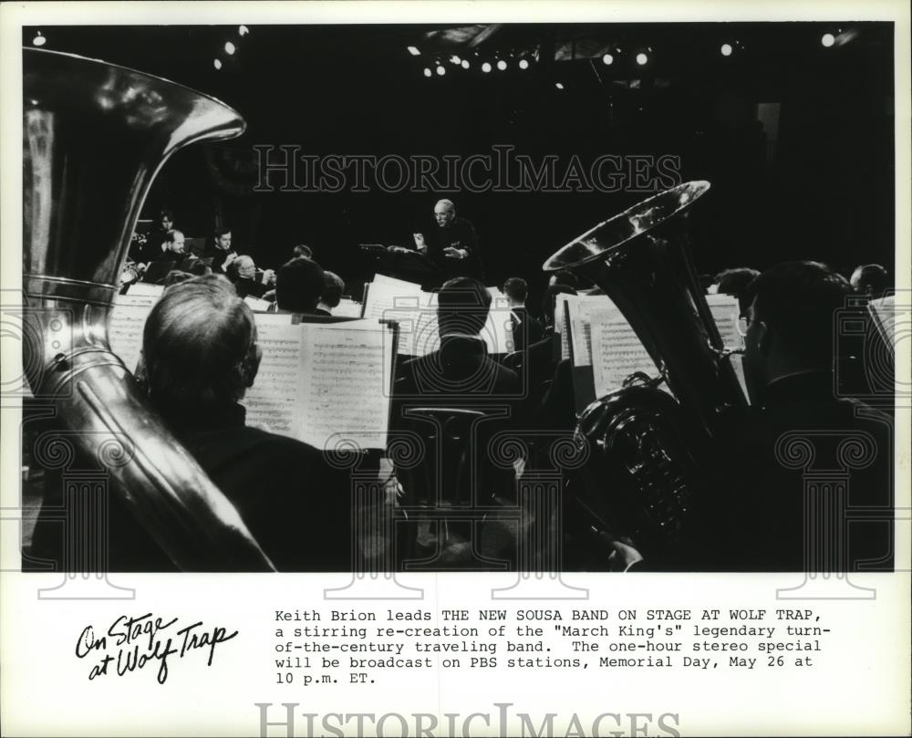 Press Photo Keith Brion leads The New Sousa Band On Stage At Wolf Trap. - Historic Images