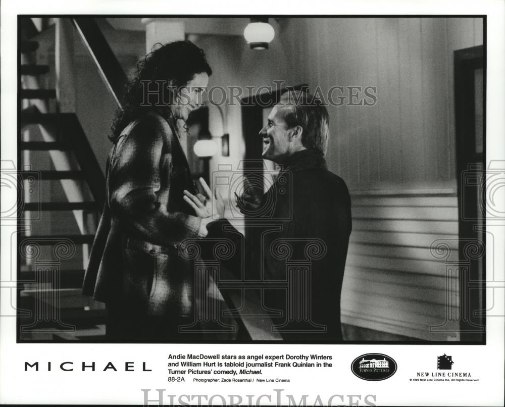 1996 Press Photo Andie MacDowell and William Hurt in comedy, "Michael." - Historic Images