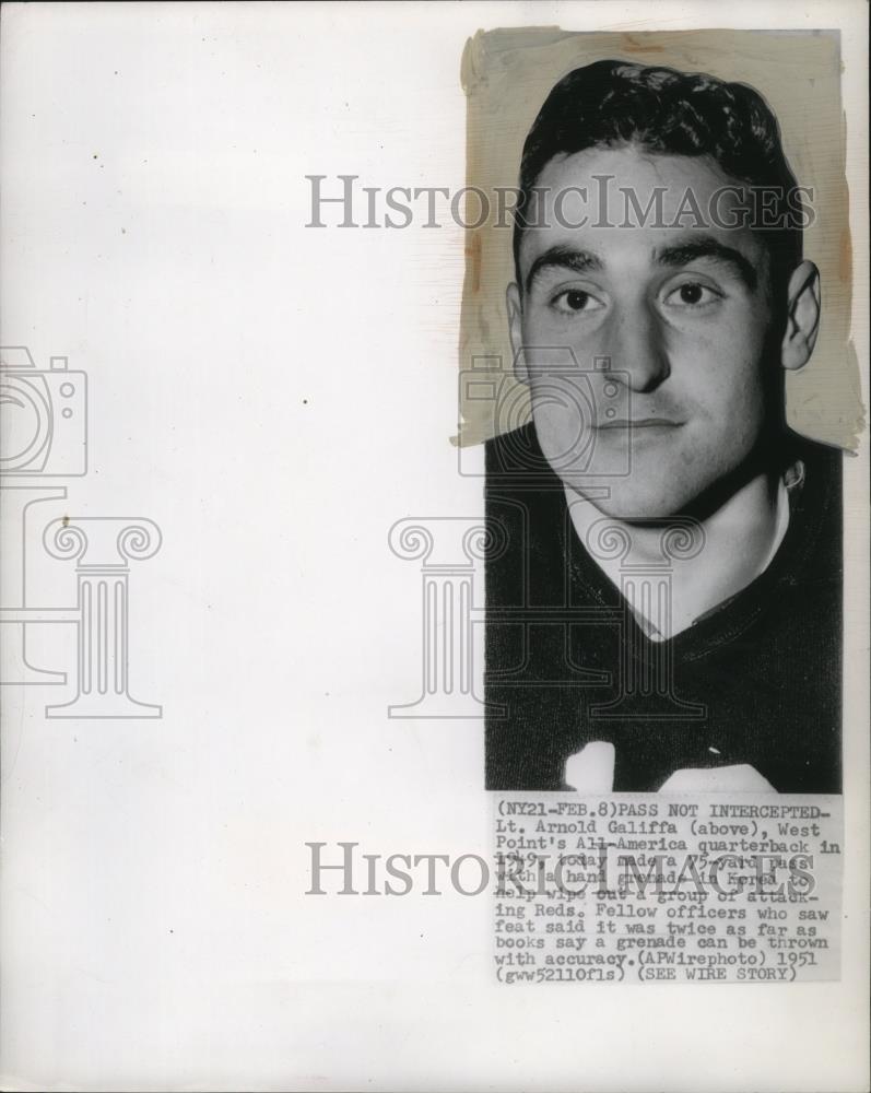 1951 Press Photo Arnold Galiffa, West Point&#39;s quarterback. - cvb76753 - Historic Images