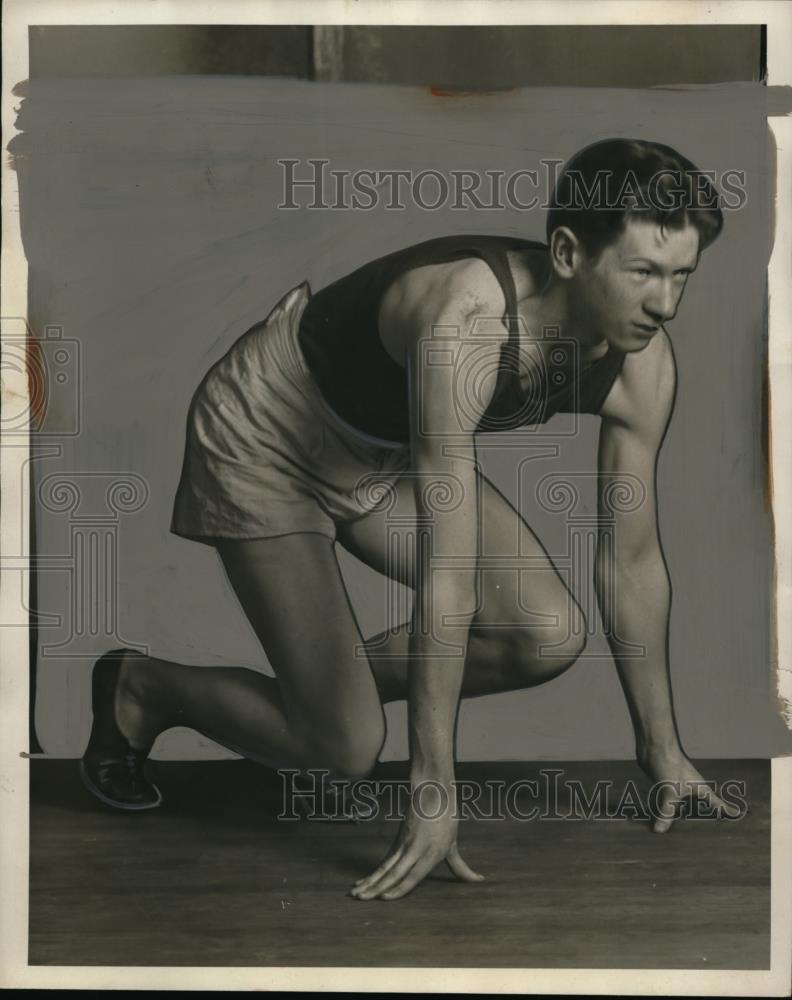 1931 Press Photo Joe Osberger of Catholic Latin school at track meet - net22287 - Historic Images