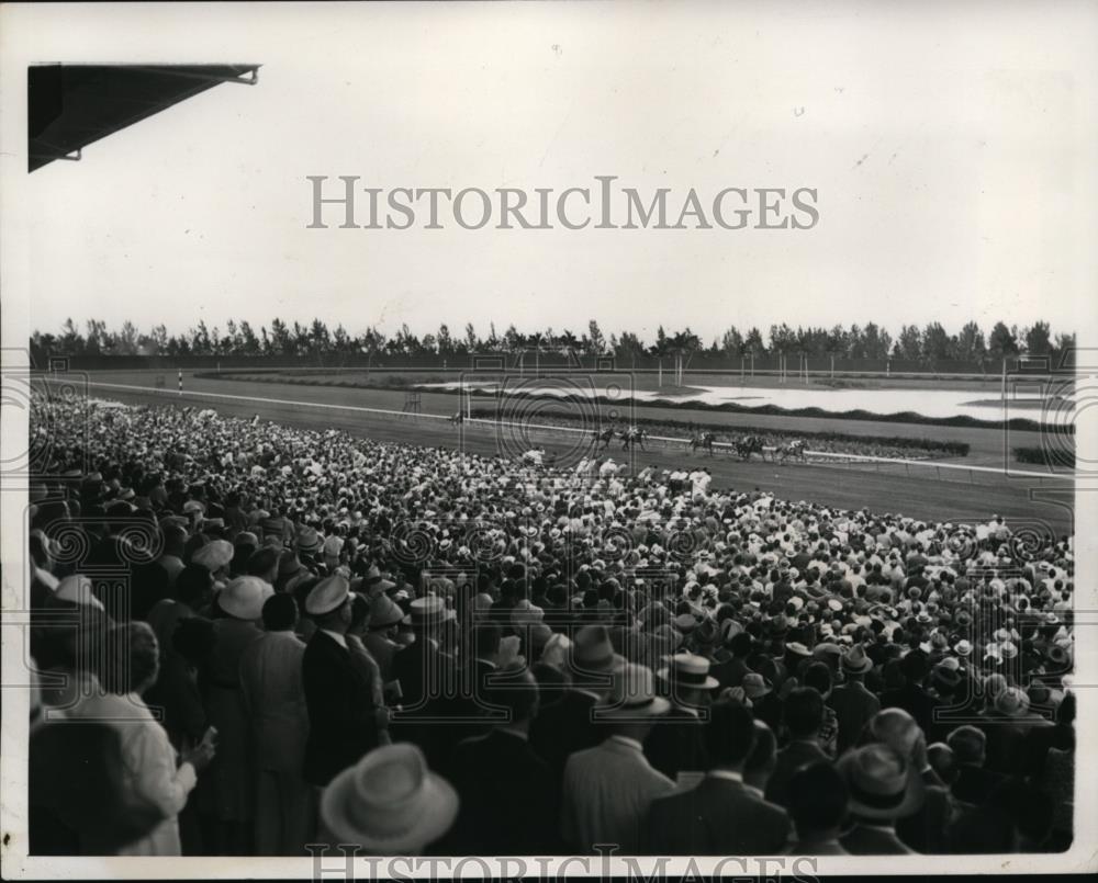 1939 Press Photo Hialea races in Florida Sassy Lady wins Widener Cup race - Historic Images