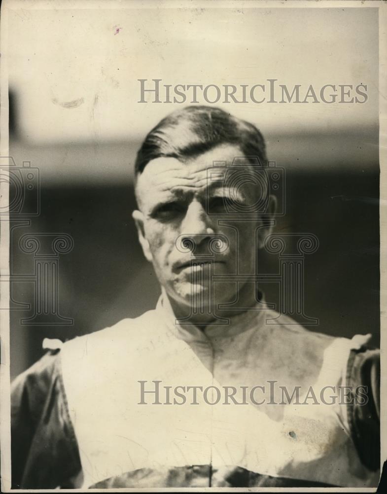 1920 Press Photo Jockey Willie Taylor at a race track - net24814 - Historic Images