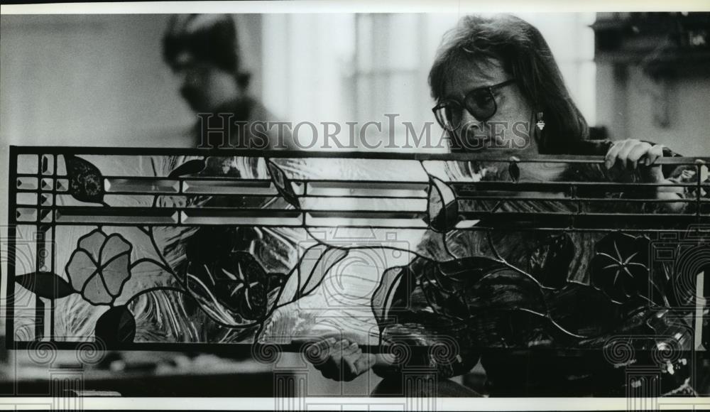 1987 Press Photo Artist Patricia Barkley - spa34541 - Historic Images