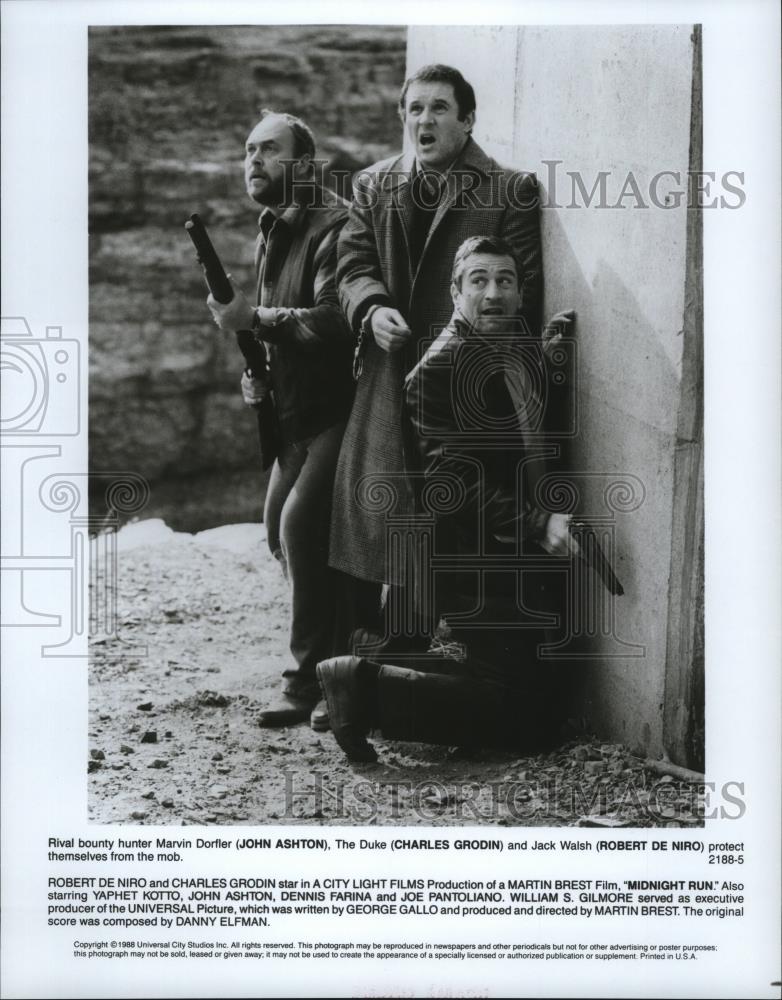 1989 Press Photo Actors John Ashton, Charles Grodin and Robert De Niro - Historic Images