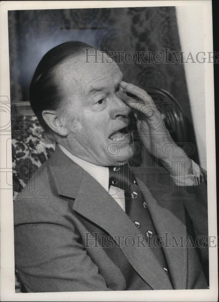 1974 Press Photo Bob Hope in Cleveland - cvb77844 - Historic Images