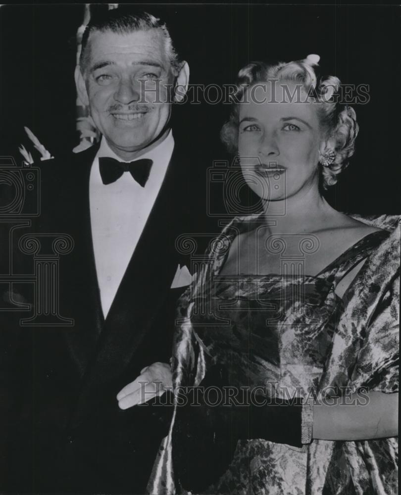 1955 Press Photo Clark Gable and his wife Kay Williams at the Chinese Theater - Historic Images