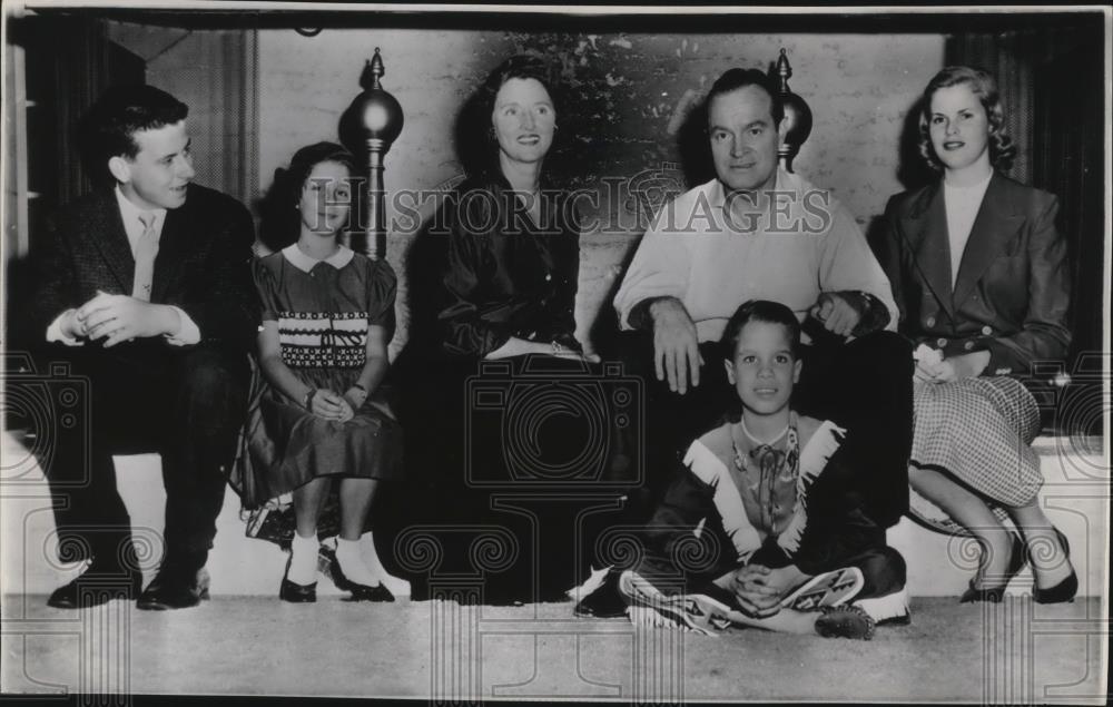 1955 Press Photo Mr. and Mrs.Bob Hope with their new comedian actors children - Historic Images