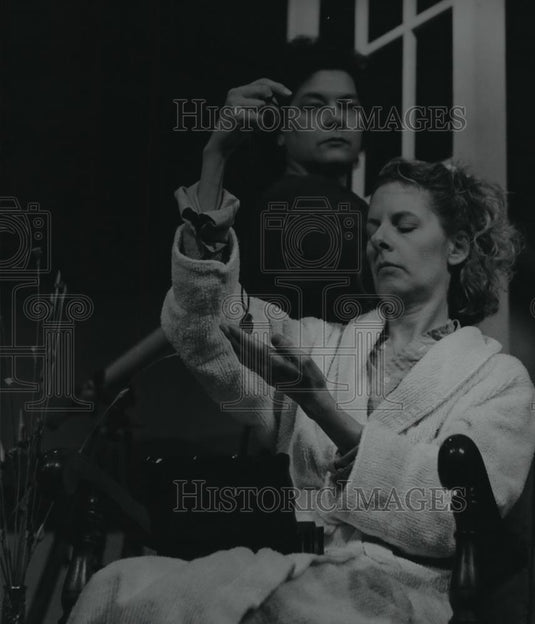1993 Press Photo Harriet Deveto as Lisa Lee Miller in "... And Then It Rains" - Historic Images