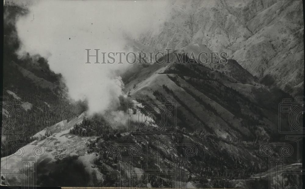 1929 Press Photo Forest Fire on Salmon River Idaho - Historic Images