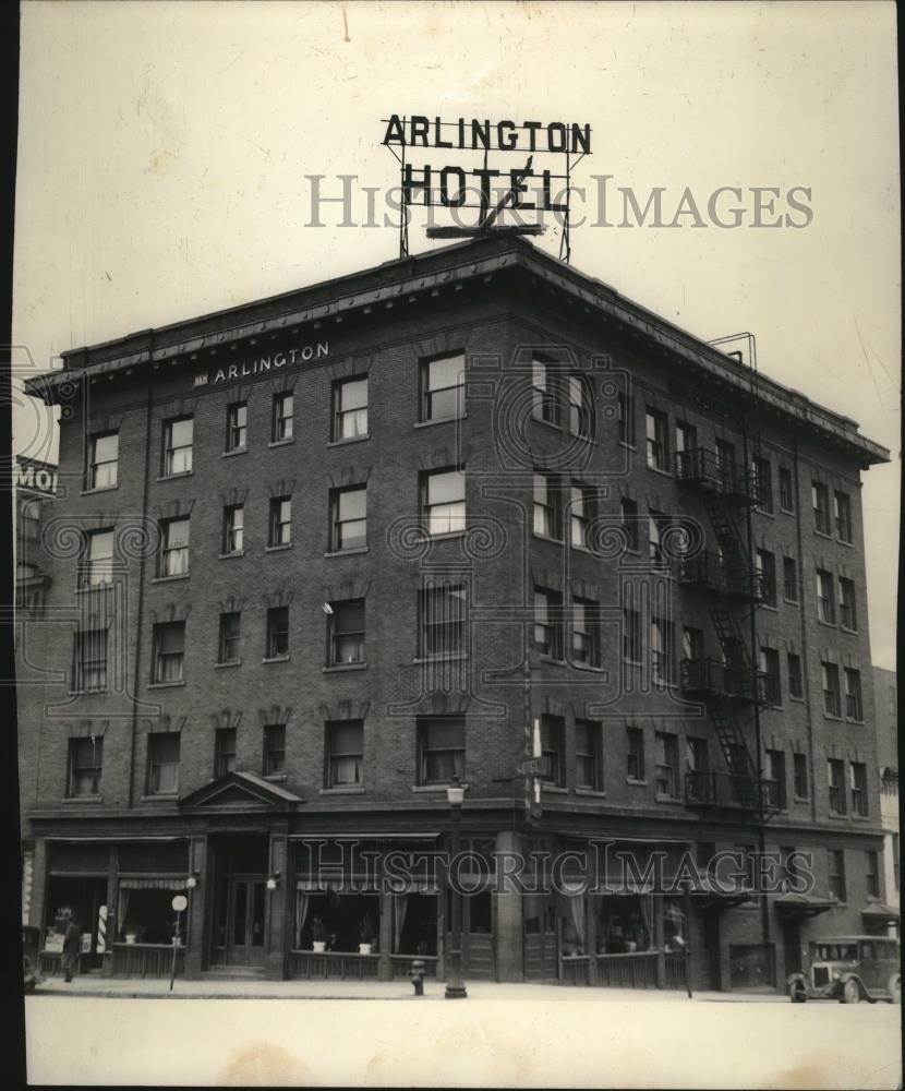 1939 Press Photo General view of the Arlington Hotel Building - spx09413 - Historic Images