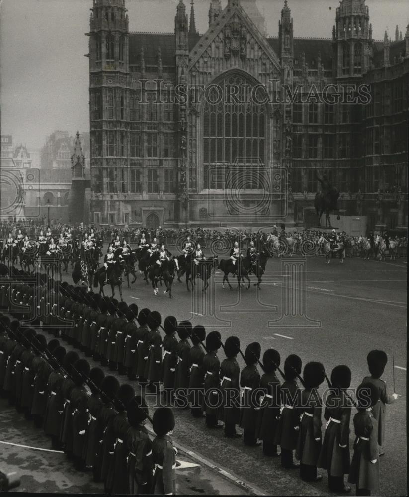 1968 Press Photo London's state opening of parliament takes place each November - Historic Images