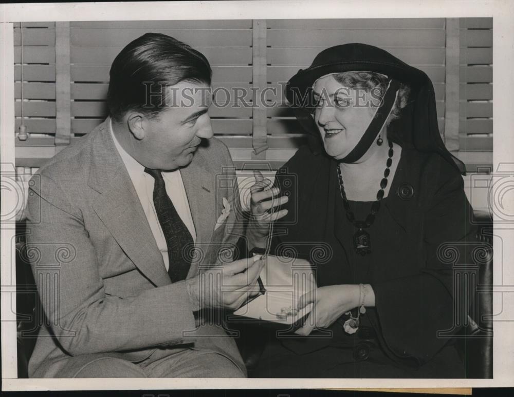 1939 Press Photo Jennings Randolph. C. Piquette Mitchel w Columbus Relic - Historic Images