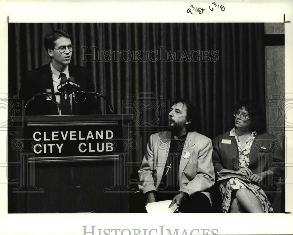 1991 Press Photo The School Board candidates during the City Club Forum - Historic Images