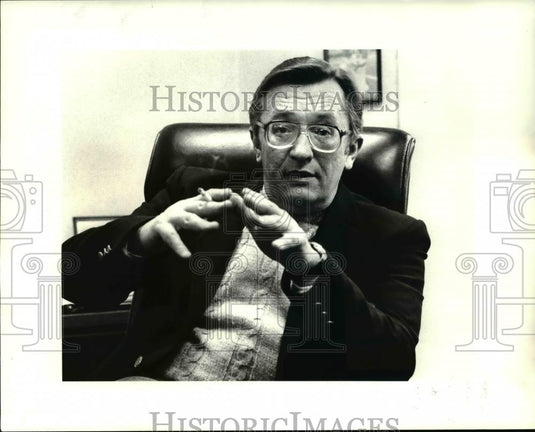 1985 Press Photo Joseph Motyka, University Circle Police Chief - cva33316 - Historic Images
