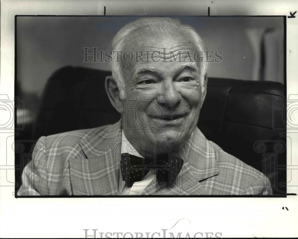 1982 Press Photo Joe Nemeth, President of E.H. Fishman Company - cva33347 - Historic Images