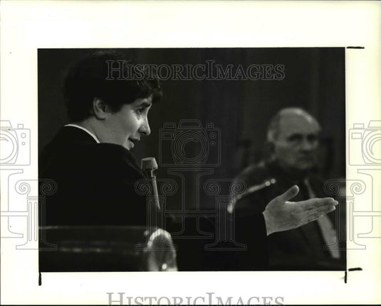 1990 Press Photo Atty Deborah J Nicastro at Seville incinerator hearing - Historic Images
