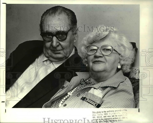 1988 Press Photo Stock investors Floyd & Kathryn Maxwell after market crash - Historic Images