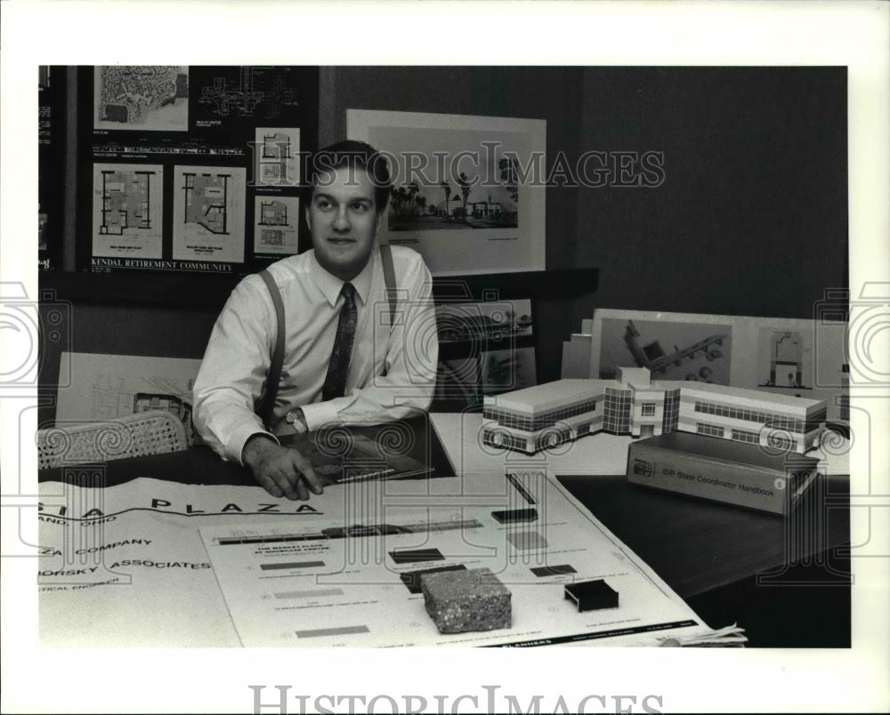 1990 Press Photo David Mayer, Dorsky Assoc. Architecture - cva33462 - Historic Images