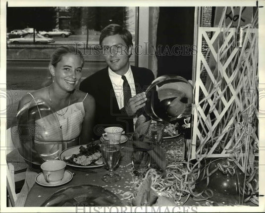 1983 Press Photo John & Nancy Means at the opening of Eaton Center - cva33487 - Historic Images